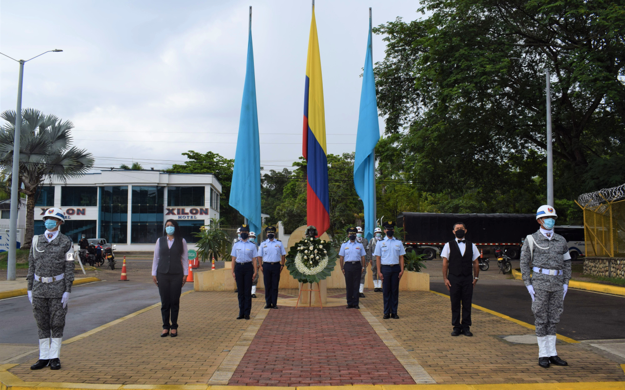 El día nacional de la memoria y la solidaridad con las víctimas del conflicto armado fue conmemorado en el CACOM 4