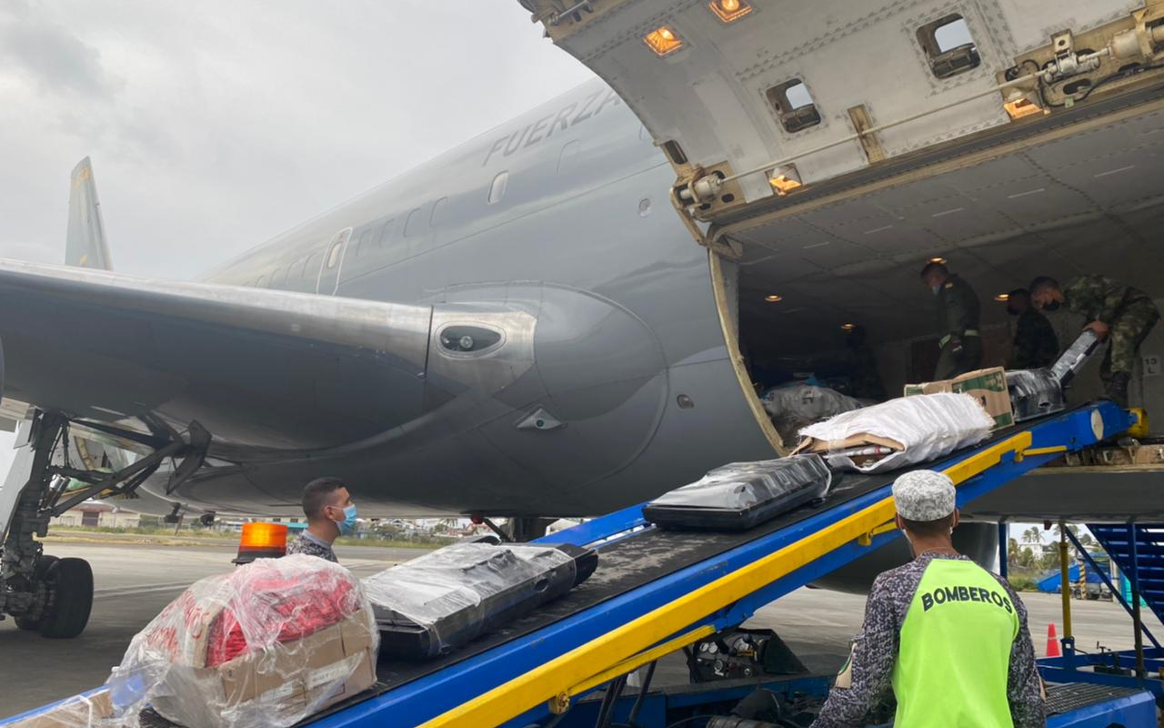 Fuerza Aérea contribuye a la seguridad y preservación del medio ambiente en el Archipiélago