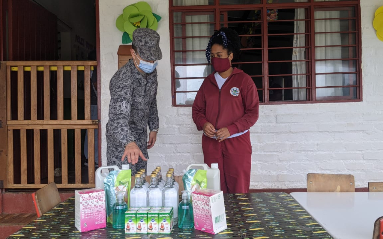 Corporación Semillas de Transformación recibe contribución para beneficiar a la comunidad infantil 