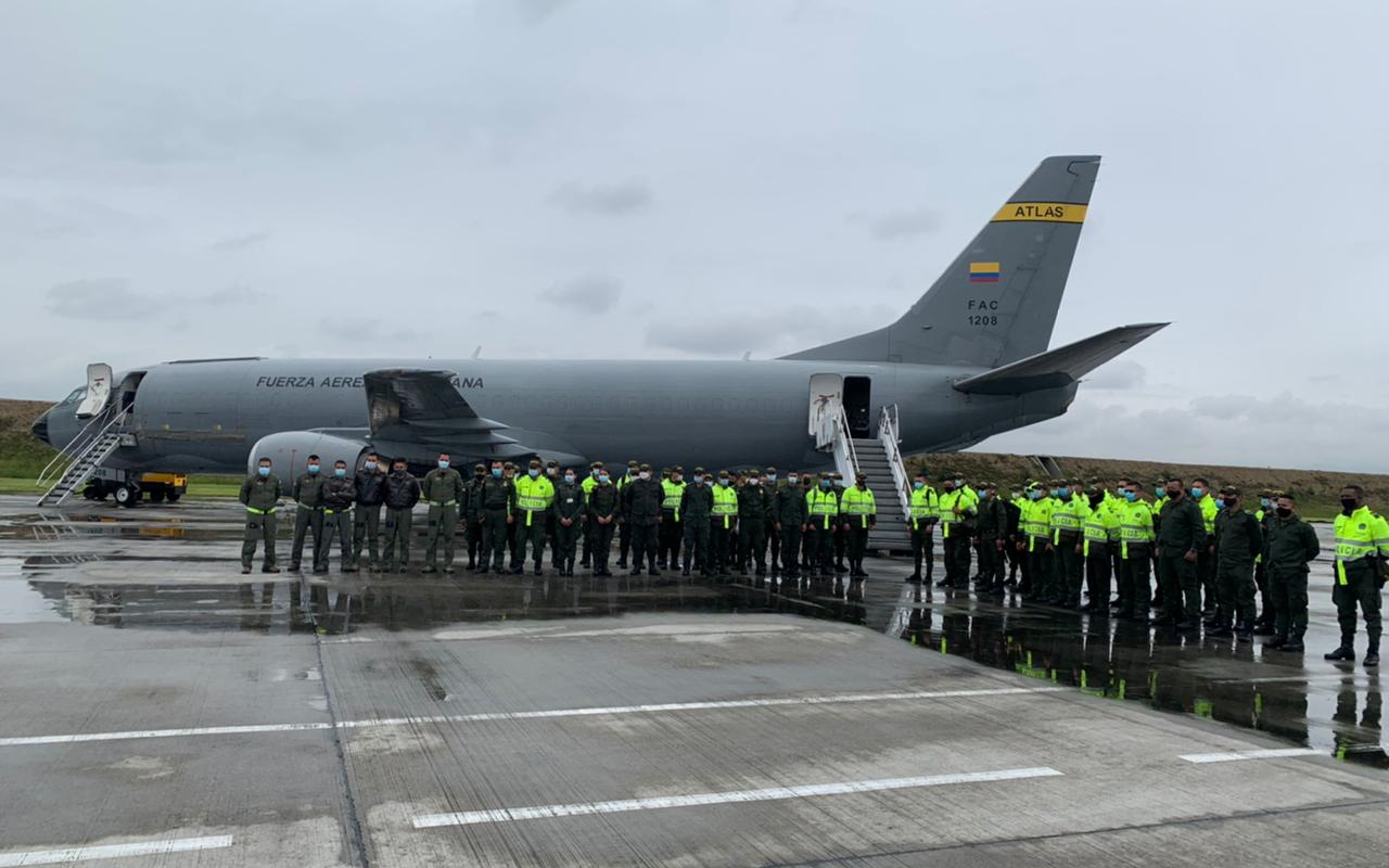 SU FUERZA AÉREA CONTRIBUYE A LA SEGURIDAD DE LOS COLOMBIANOS