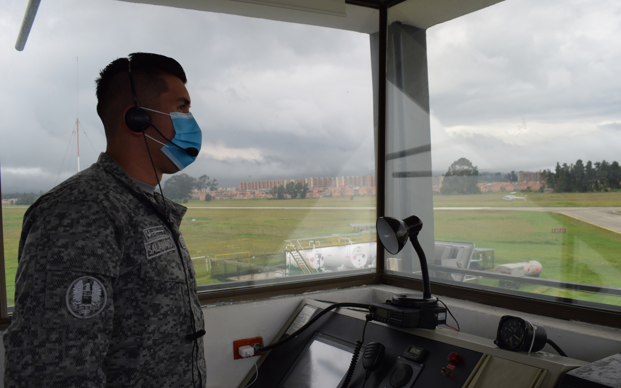 Control y supervisión pilares fundamentales para garantizar el tráfico aéreo