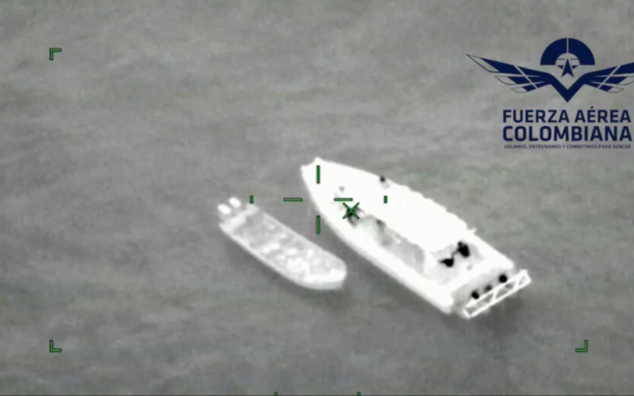 En operación conjunta en el mar caribe, se logró la interceptación de lancha que transportaba clorhidrato de cocaína.