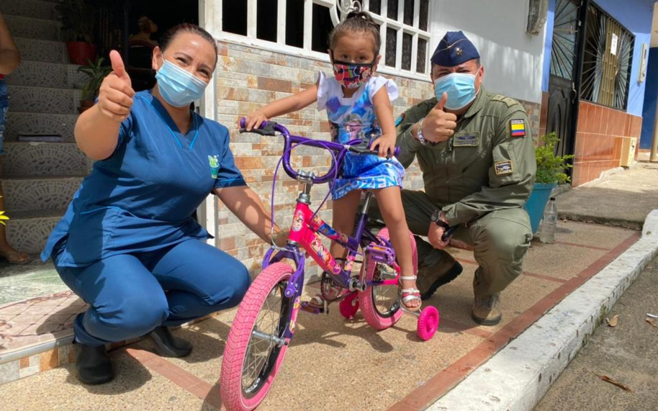 Un sueño sobre ruedas hecho realidad gracias a su Fuerza Aérea Colombiana