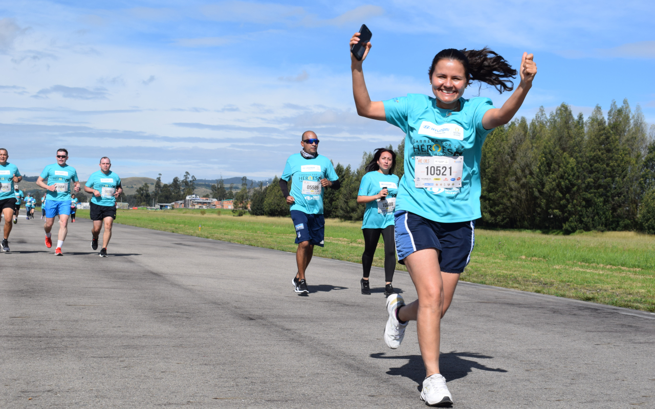 Con gran participación se llevó a cabo la carrera de los héroes en CAMAN