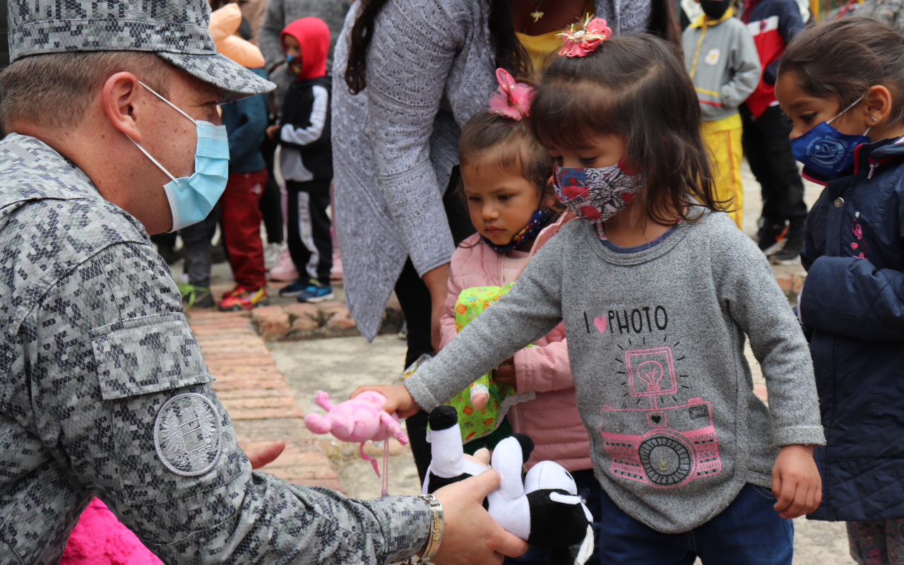 Con acciones de responsabilidad social el CAMAN contribuye al bienestar de los madrileños 