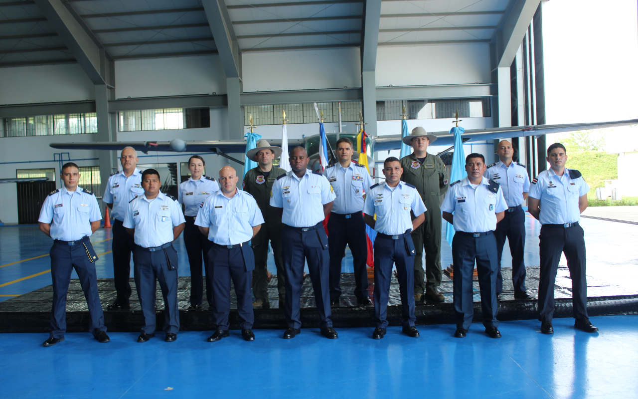 Primer Curso Internacional de Mantenimiento Aeronáutico del C-208 Caravan