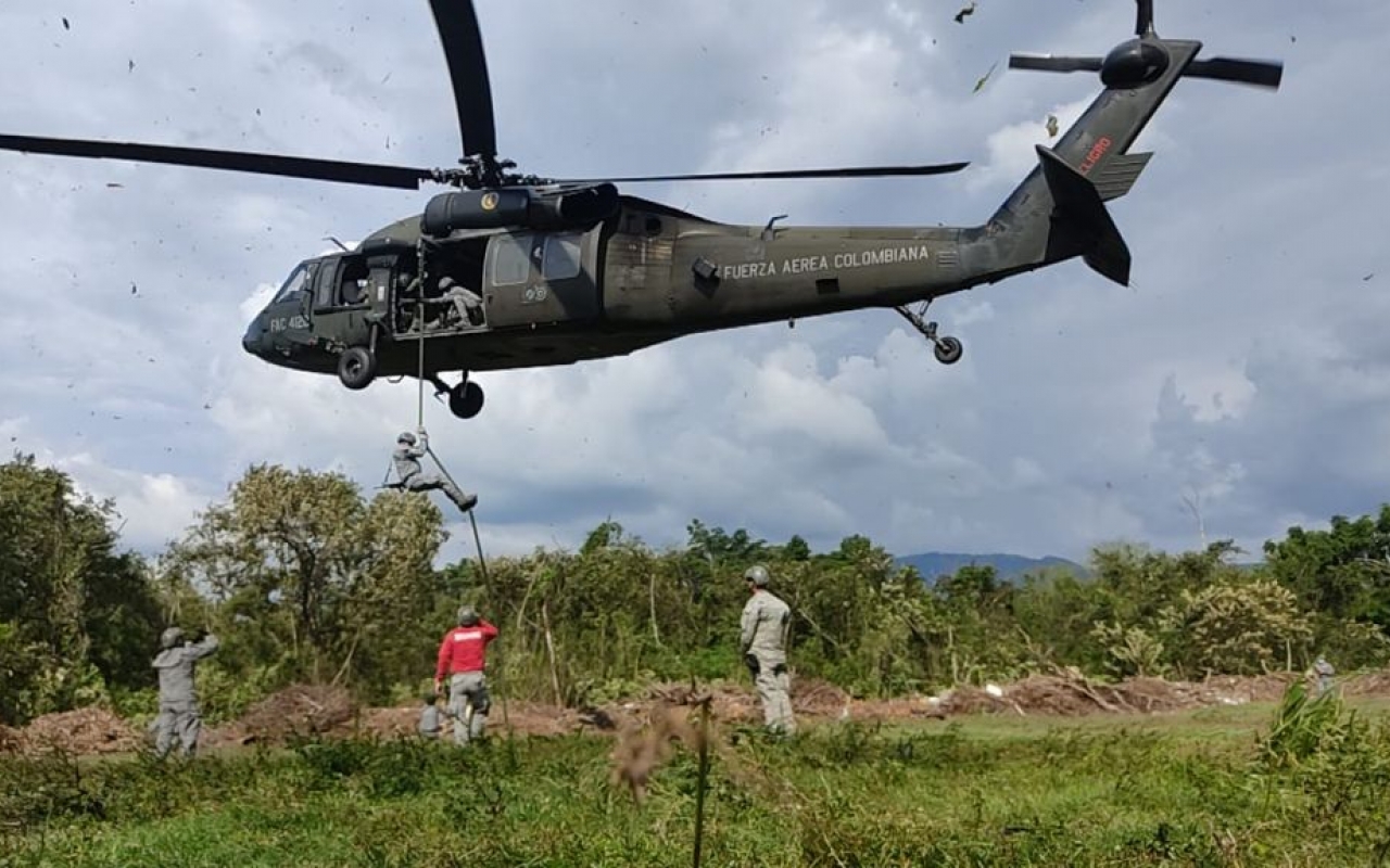Militares brasileros son entrenados en misiones de Operaciones Especiales Aéreas