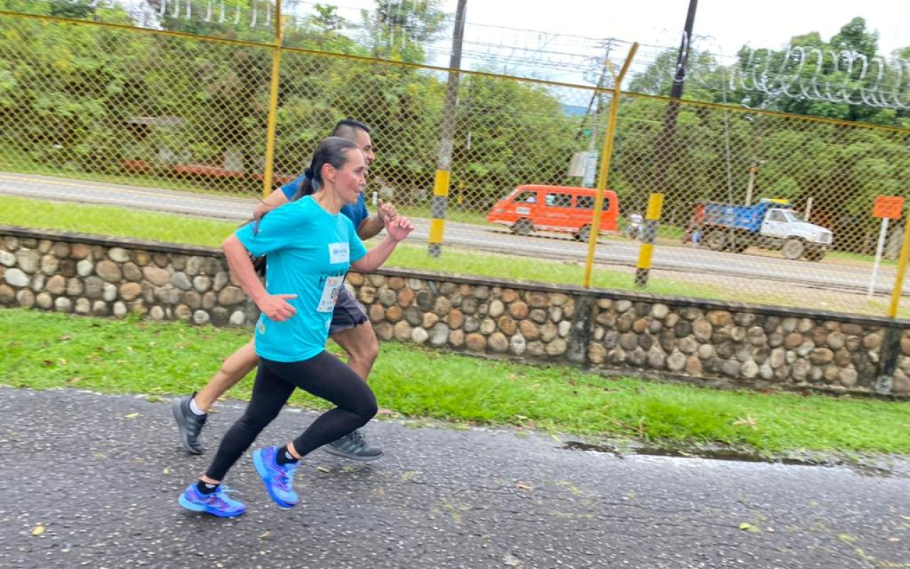 Desde Melgar corrimos por los héroes