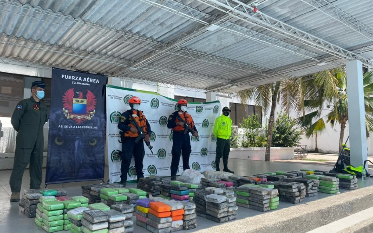 Continúa la ofensiva contra el narcotráfico en el Mar Caribe