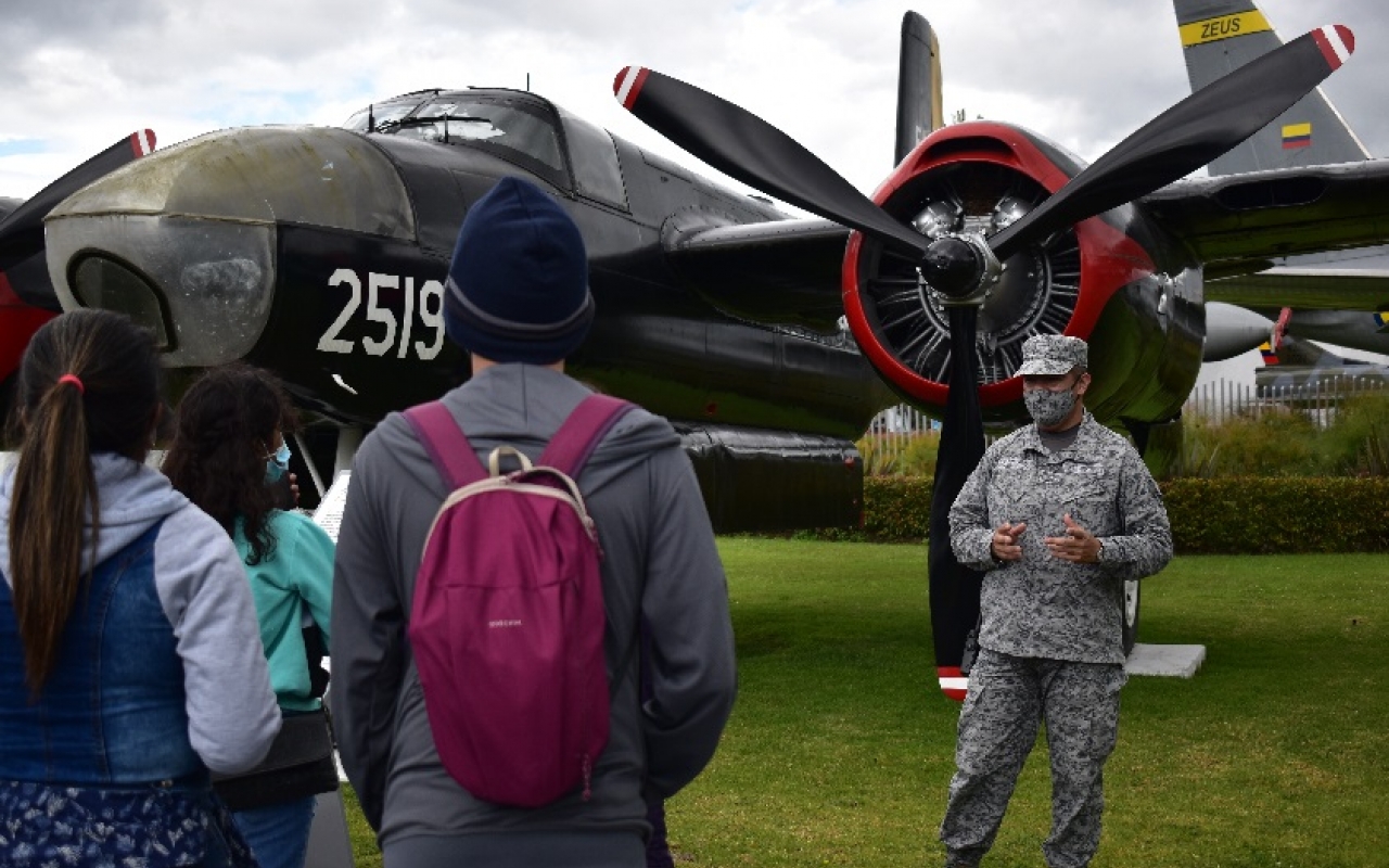 Conociendo la historia de la aviación