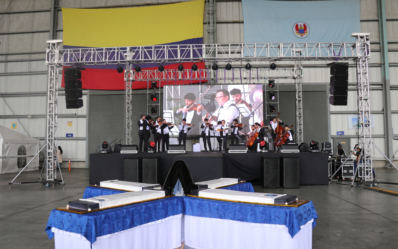 Ceremonia conmemorativa de los 77 años de CATAM