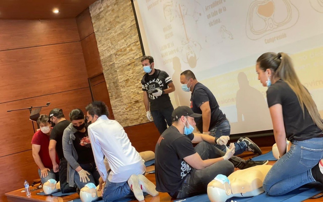 Profesionales Oficiales de Reserva, ratifican su compromiso con el desarrollo social de la Sabana de Occidente