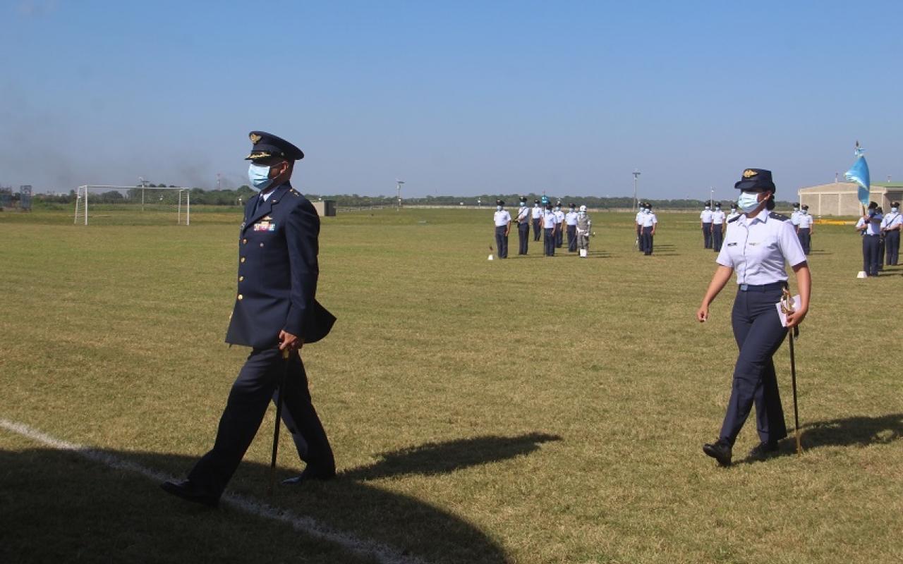 El Comando Aéreo de Combate No.3 recibió a su nuevo Comandante en ceremonia militar