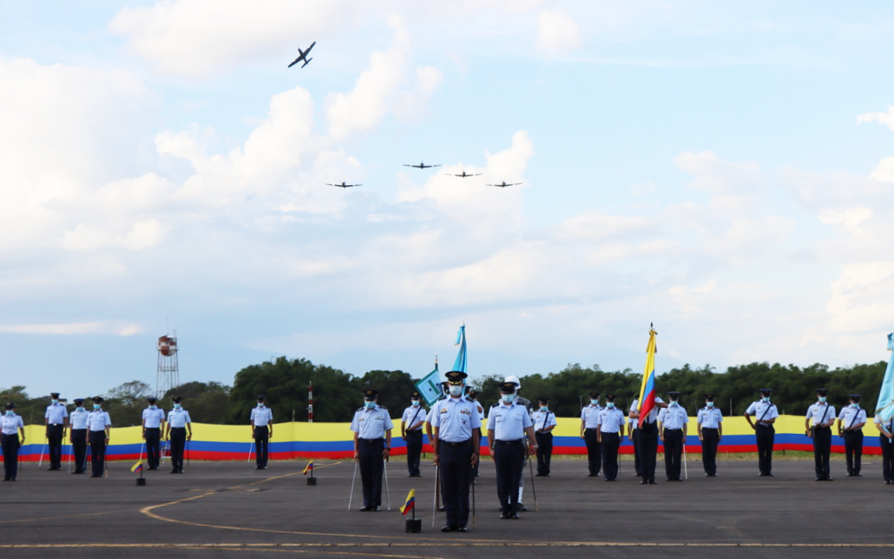 En ceremonia Militar oficiales del CACOM2 fueron ascendidos