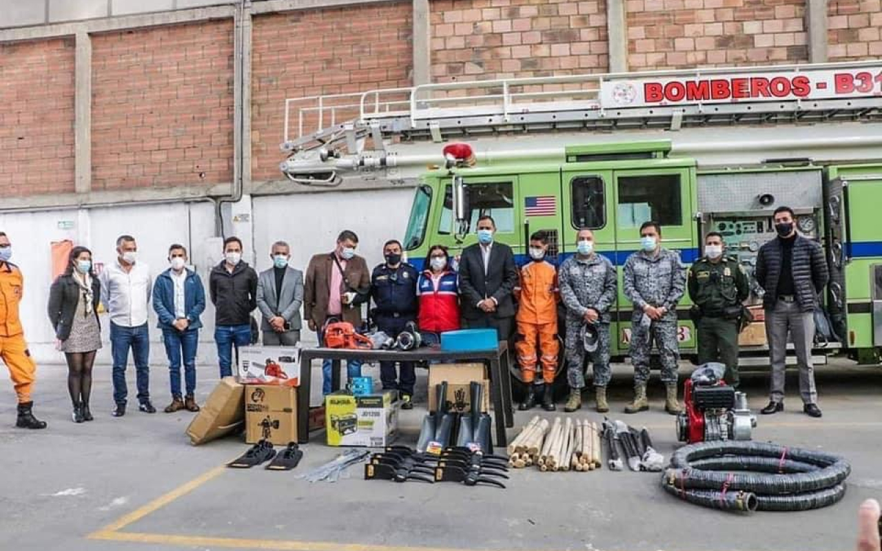 El Comando Aéreo de Mantenimiento fortalece las alianzas institucionales de la Sabana de Occidente