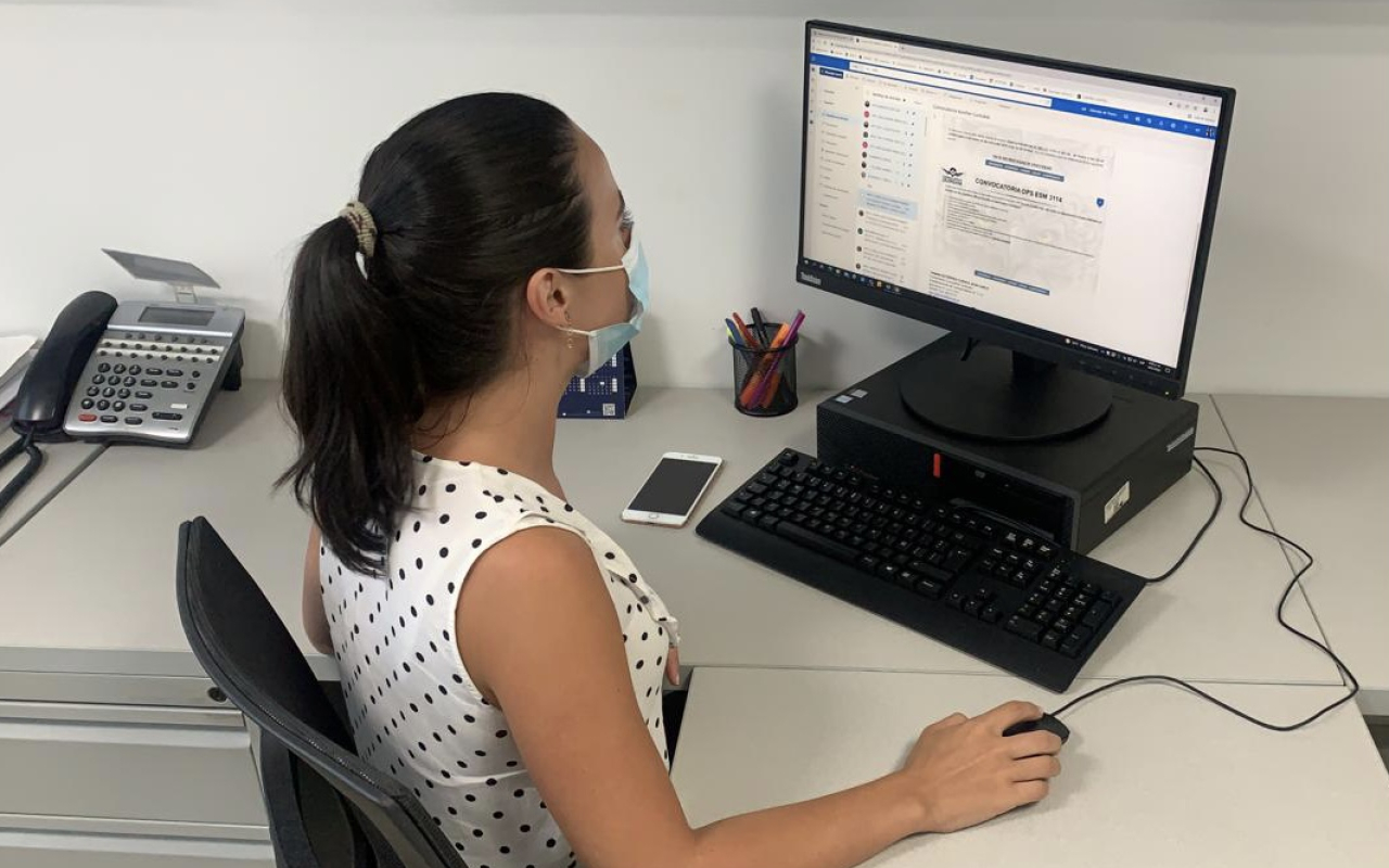 Convocatoria abierta para auxiliar contable