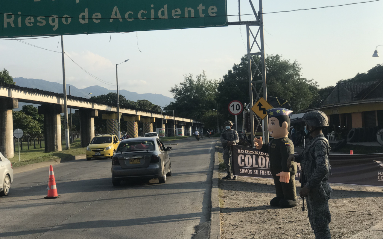 En el Magdalena centro su Fuerza Aérea Colombiana acompaña a los colombianos en el puente de reyes 