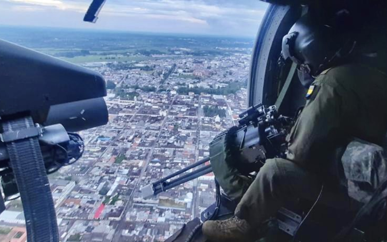 Fuerza Aérea Colombiana implementa dispositivos de seguridad durante el Plan Democracia 2022