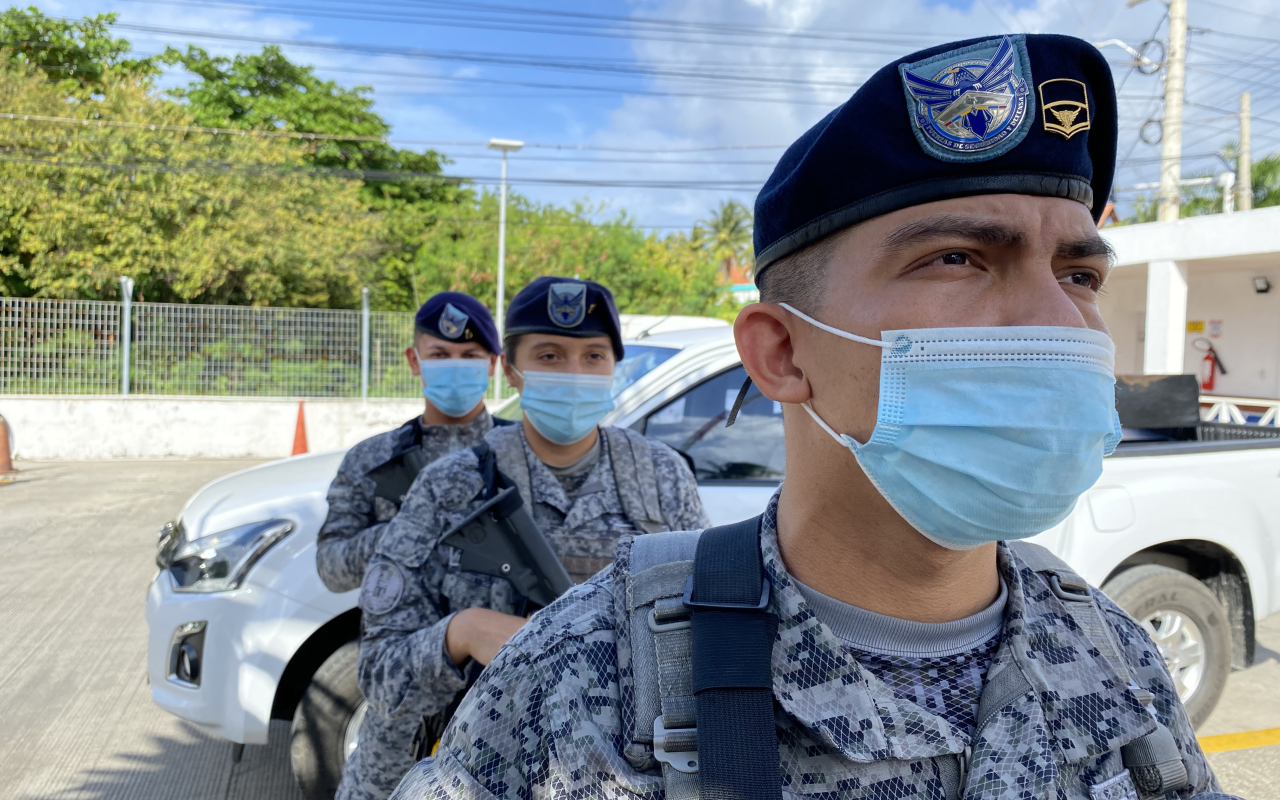 Con patrullajes terrestres, su Fuerza Aérea garantizó seguridad durante la jornada electoral en San Andrés