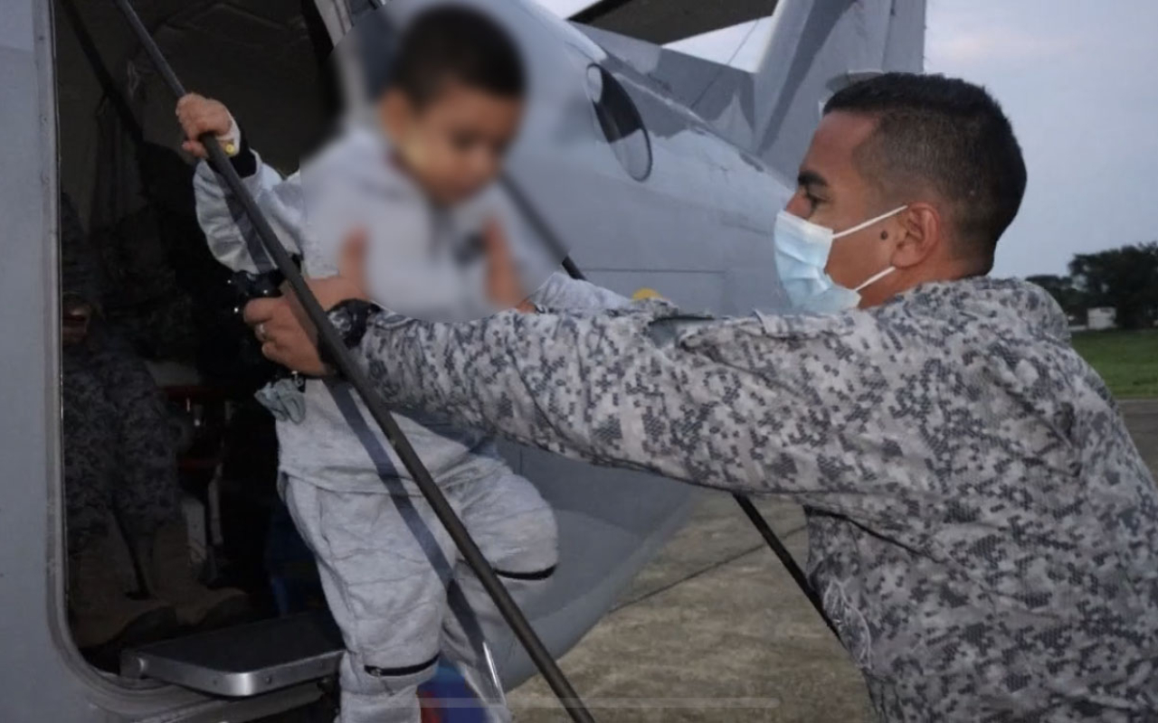 Niño vichadense fue movilizado en un avión ambulancia de su Fuerza Aérea 