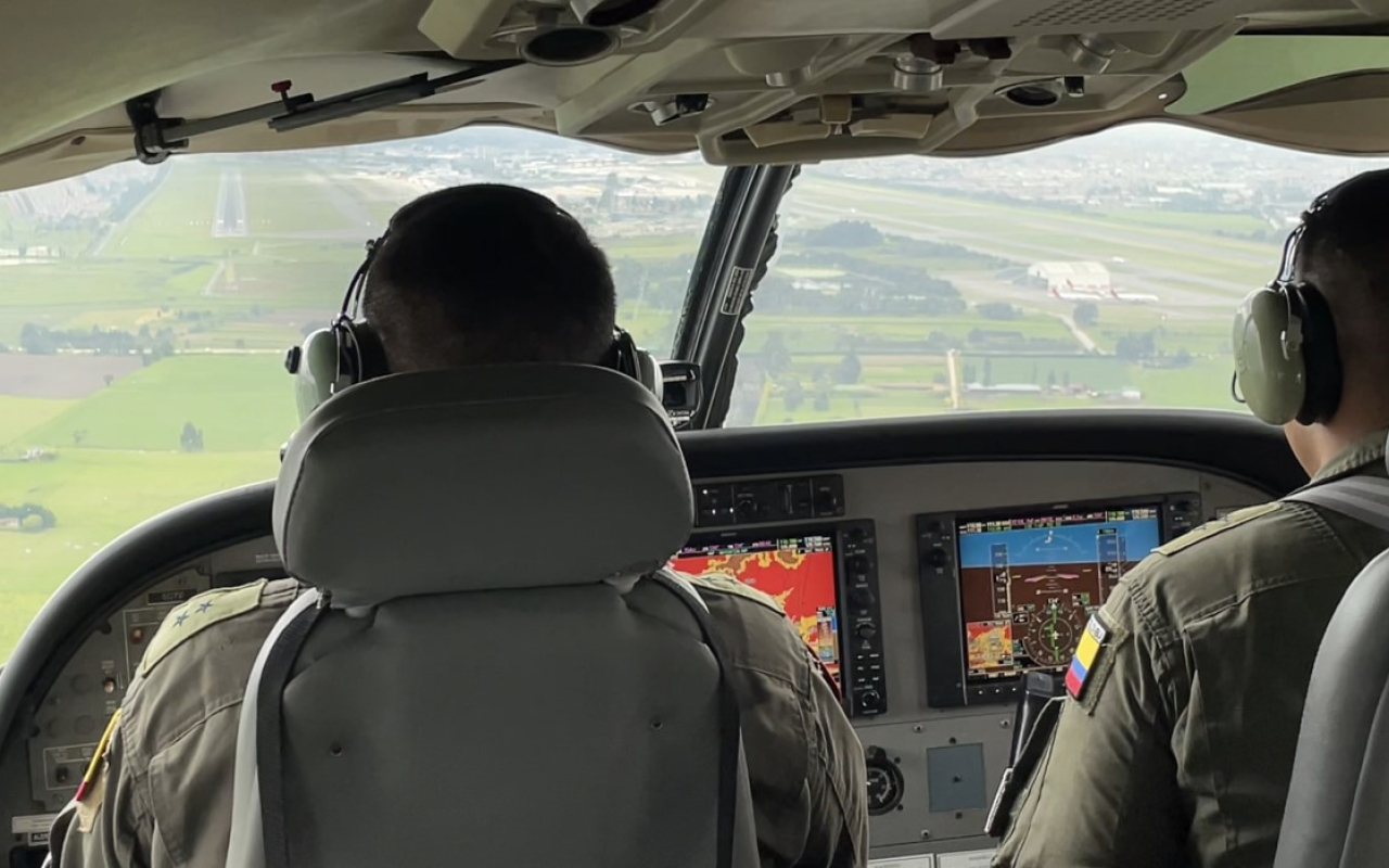 Viaje Seguro en la Semana Mayor gracias a su Fuerza Aérea