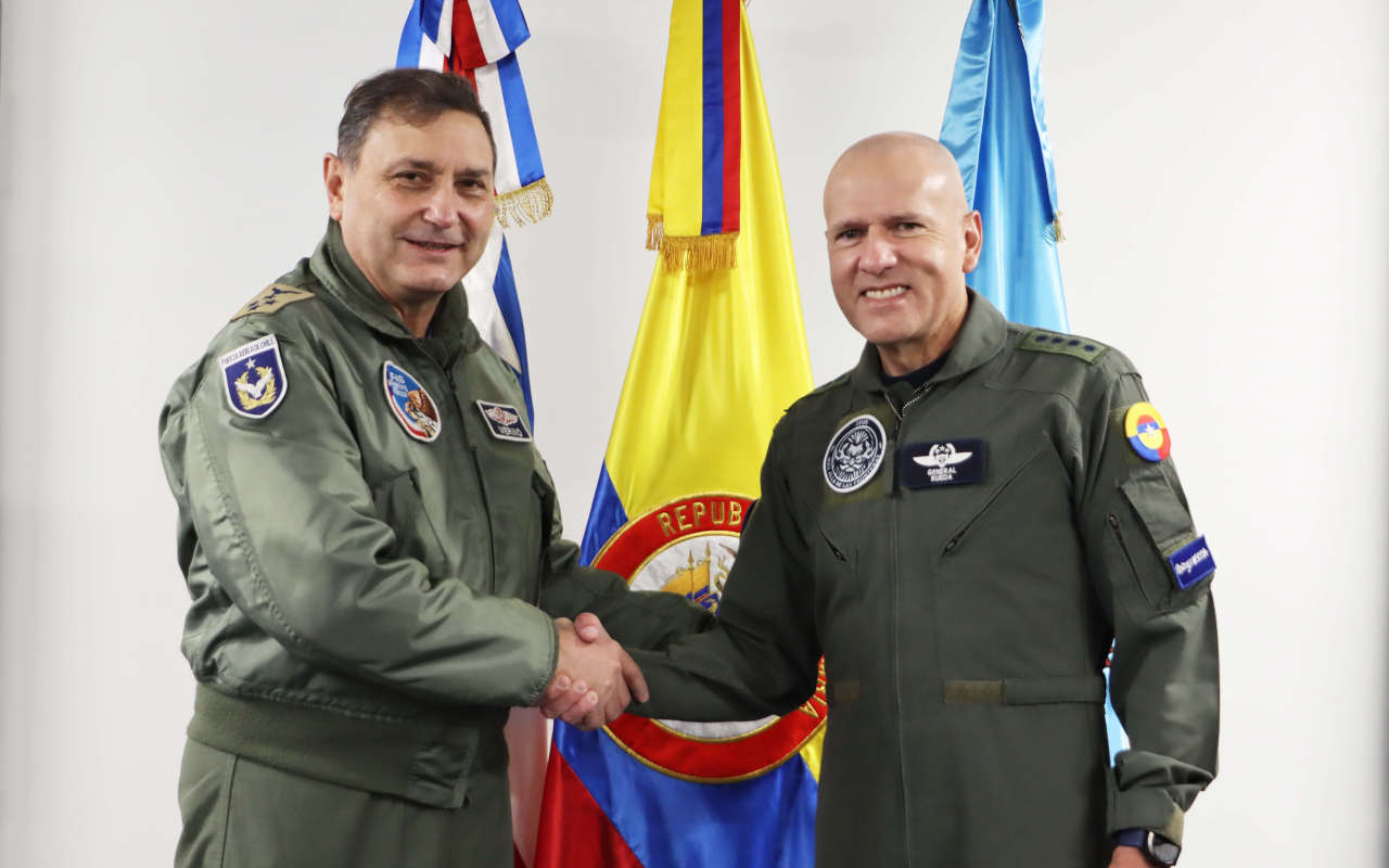 Visita geoestratégica del Señor General del Aire Comandante en Jefe de la Fuerza Aérea de Chile a Colombia 
