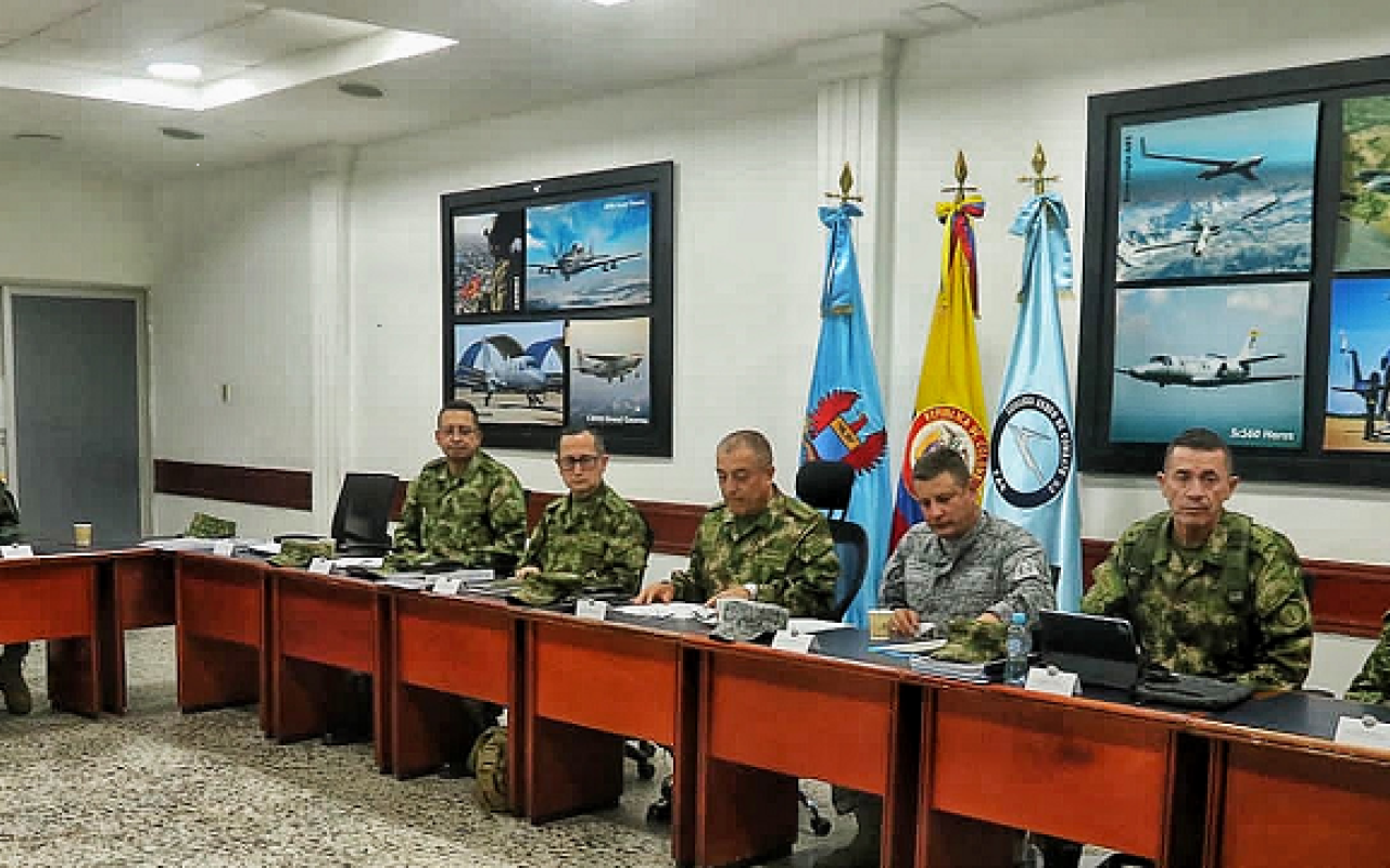 Su Fuerza Aérea Colombiana participa en reunión de seguimiento por la seguridad en la Región Caribe.