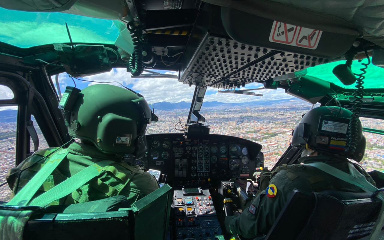 Con sobrevuelos sobre la capital del país, CATAM vela por la seguridad de los ciudadanos.  