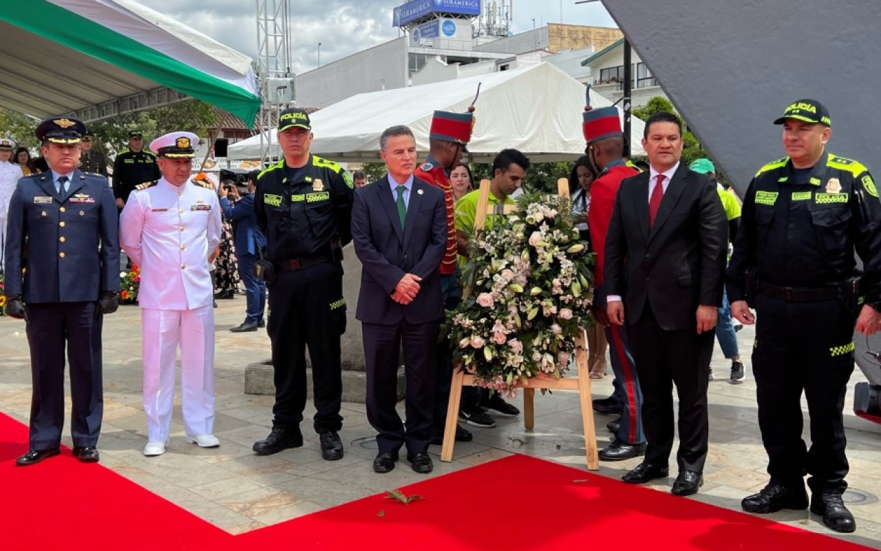 Fuerzas Militares acompañaron la celebración de la independencia de Antioquia