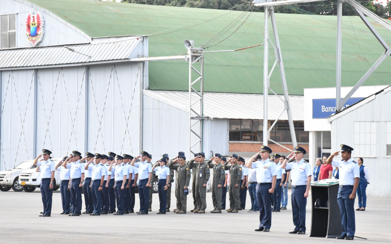 El día Nacional de los Derechos Humanos fue conmemorado por la Fuerza Aérea en Cali 
