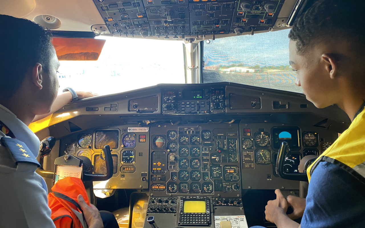 Estudiante del Colegio Liceo del Caribe, participó en el programa “Así se va a las estrellas” de su Fuerza Aérea