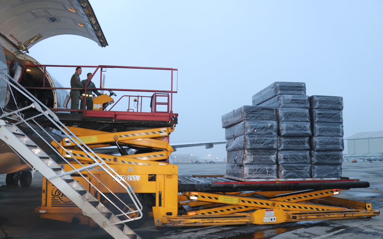 Más de 35 toneladas de ayudas humanitarias han sido transportadas hacia Bolívar y Atlántico