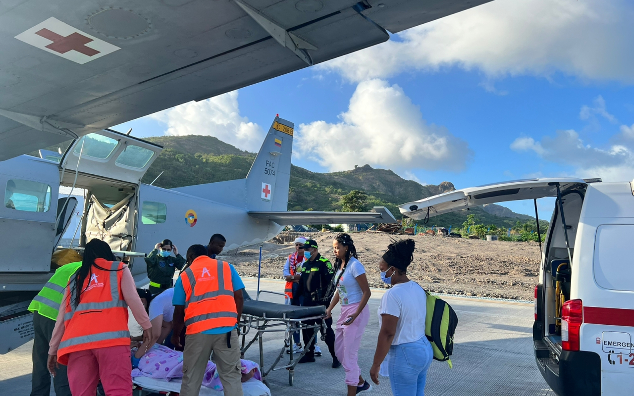 Traslado aeromédico de menor de edad desde Providencia a San Andrés, en Navidad