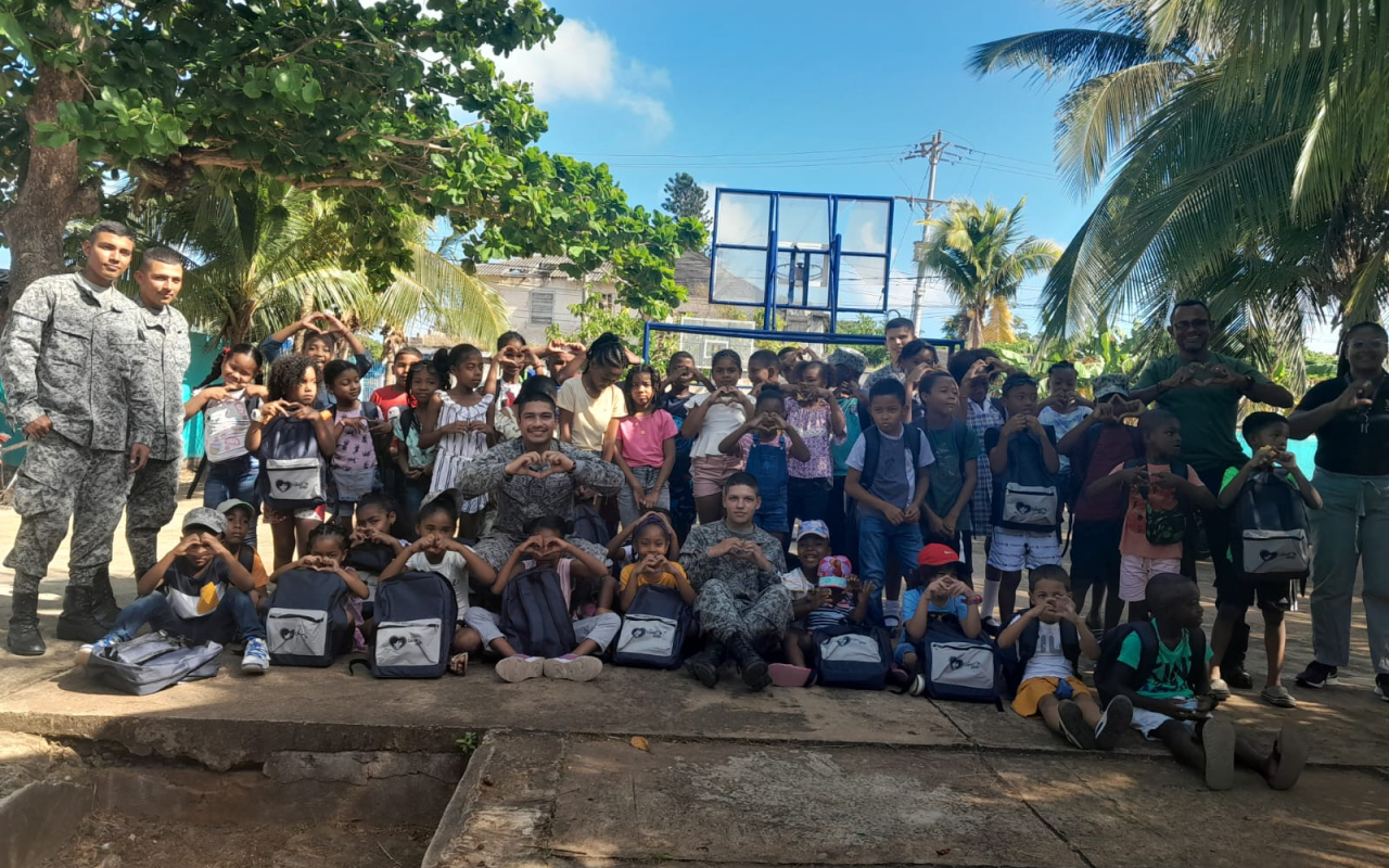 Estudiantes del colegio Ruben Darío celebraron la navidad en San Andrés