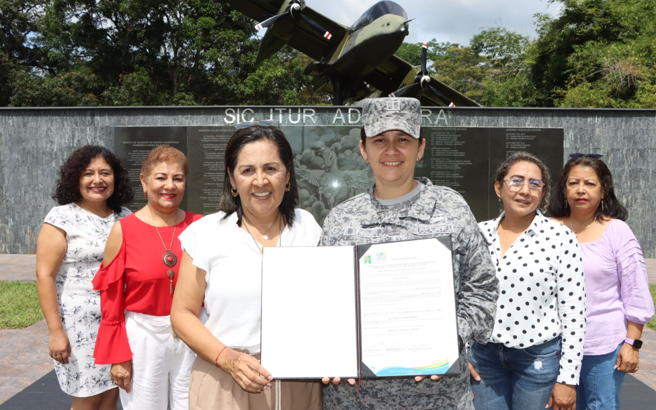 Autoridades municipales de Villavicencio exaltaron colegio GIMFA de su Fuerza Aérea 