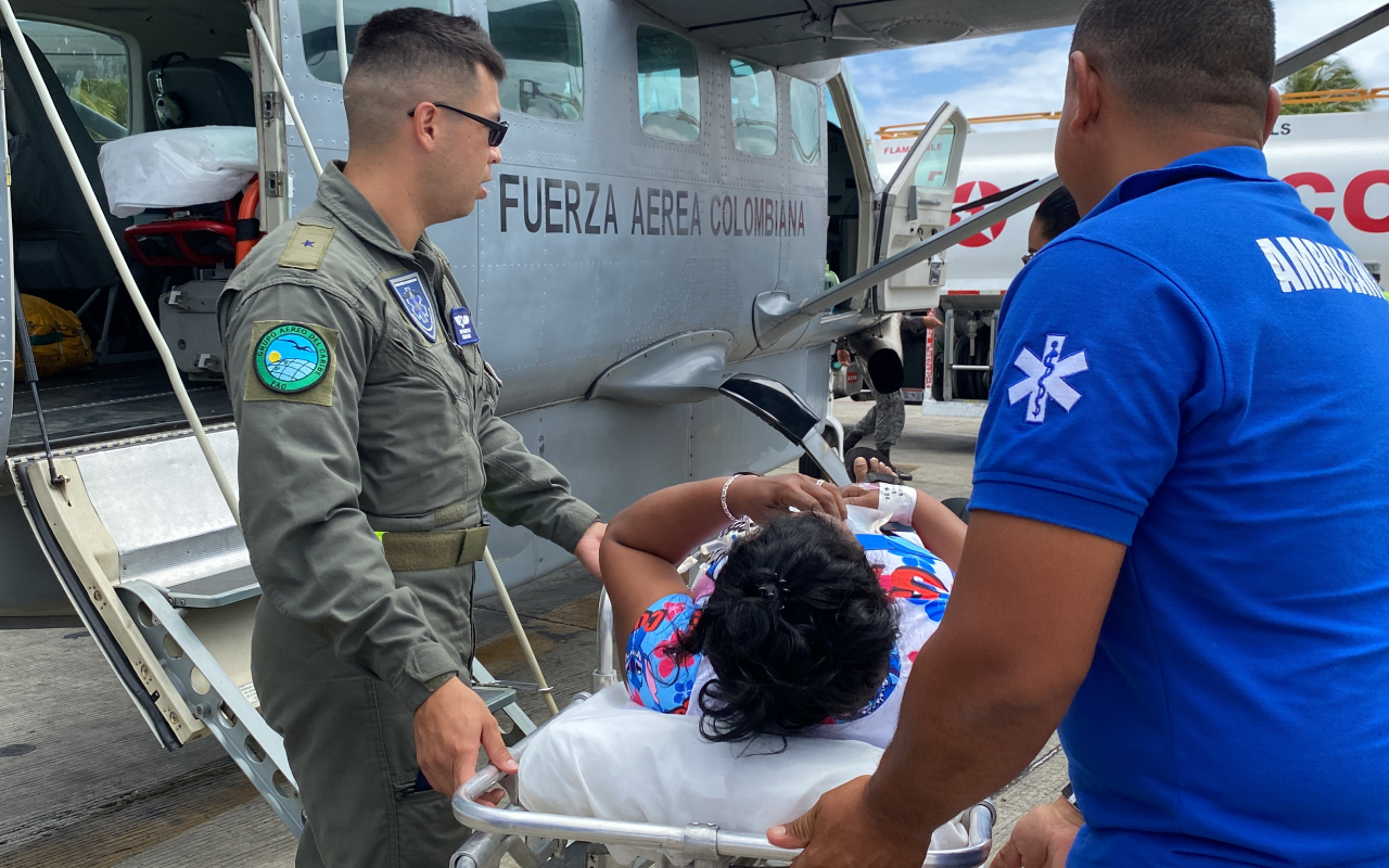 Mujer con complicaciones en su salud, fue trasladada a San Andrés desde la Isla de Providencia