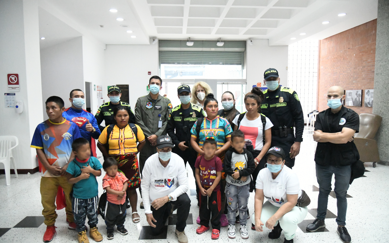 el programa “100 Sonrisas” transforma la vida a niños y niñas de Antioquia 