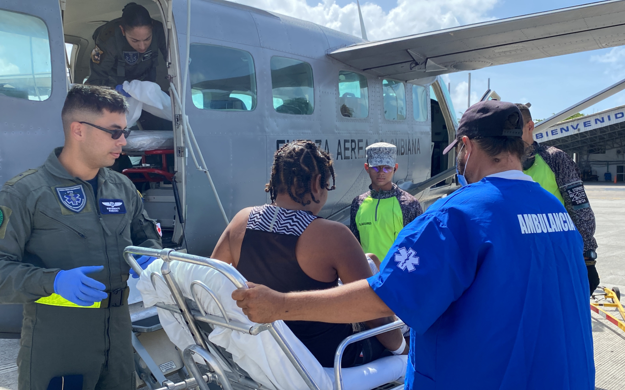 Hombre de la Isla de Providencia fue trasladado en una aeronave medicalizada Caravan C208-B