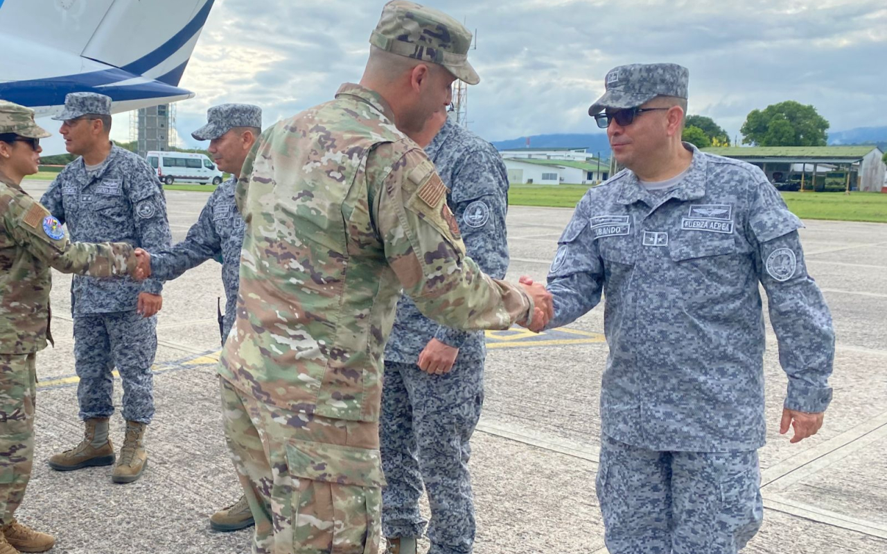 Intercambio jurídico operacional entre Estados Unidos y Colombia