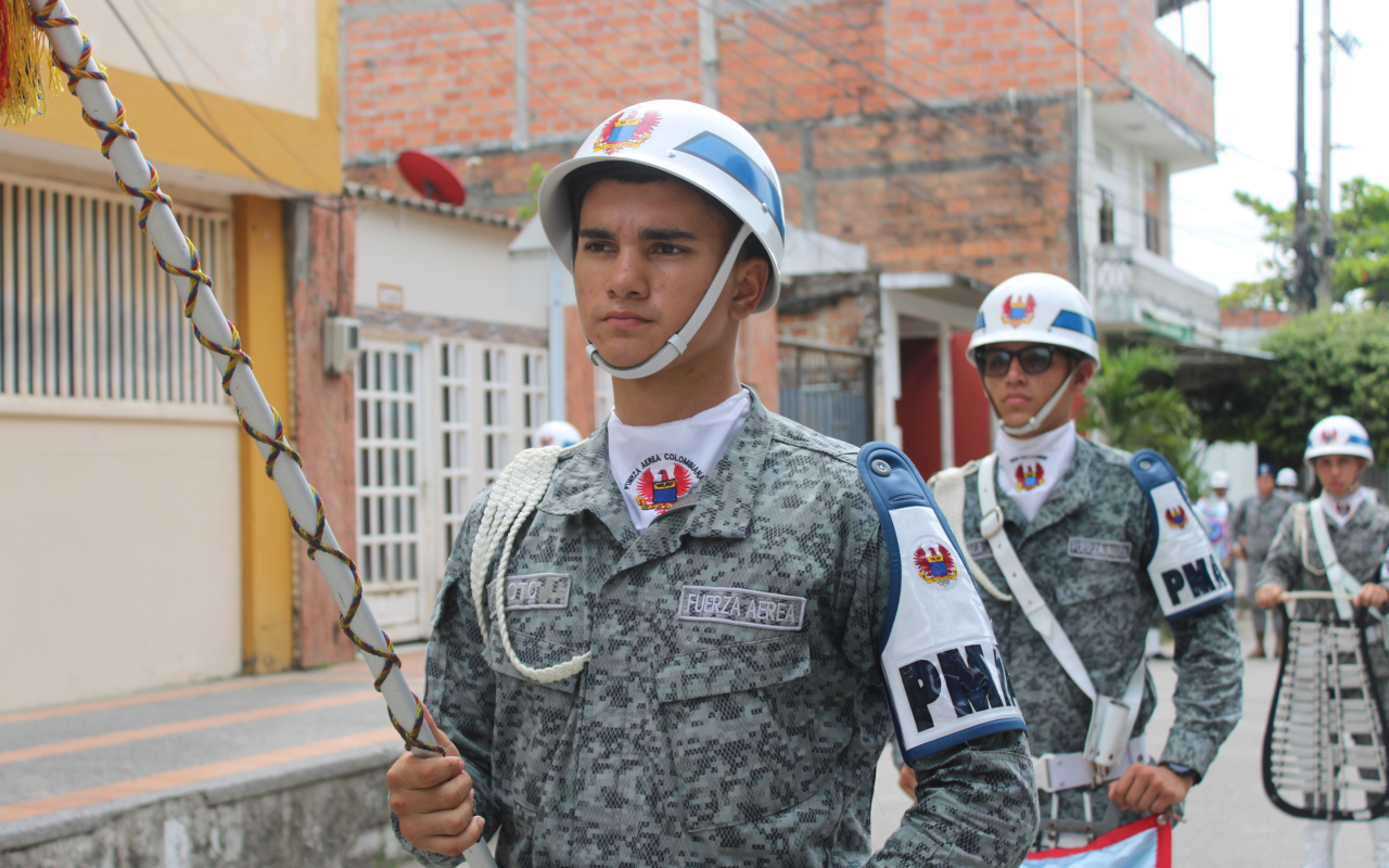 Con desfile militar, el Magdalena Medio conmemora los 204 años de la Batalla de Boyacá