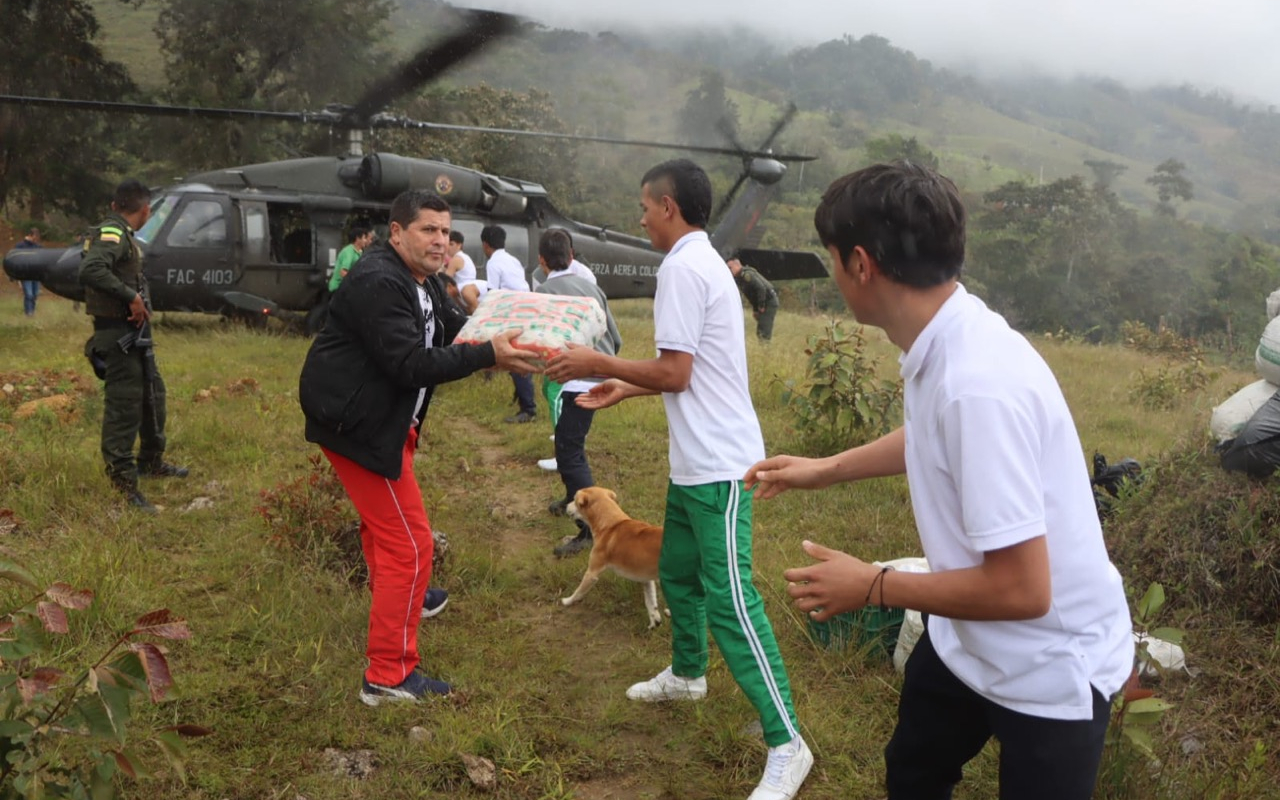 Un ‘Ángel de metal’ transportó ayudas humanitarias para El Calvario, Meta