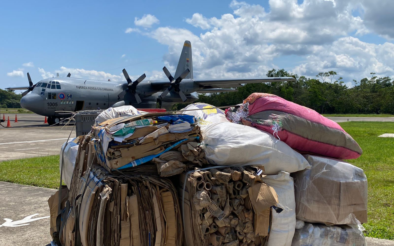 Vuelos de protección al medio ambiente son realizados por su Fuerza Aeroespacial Colombiana