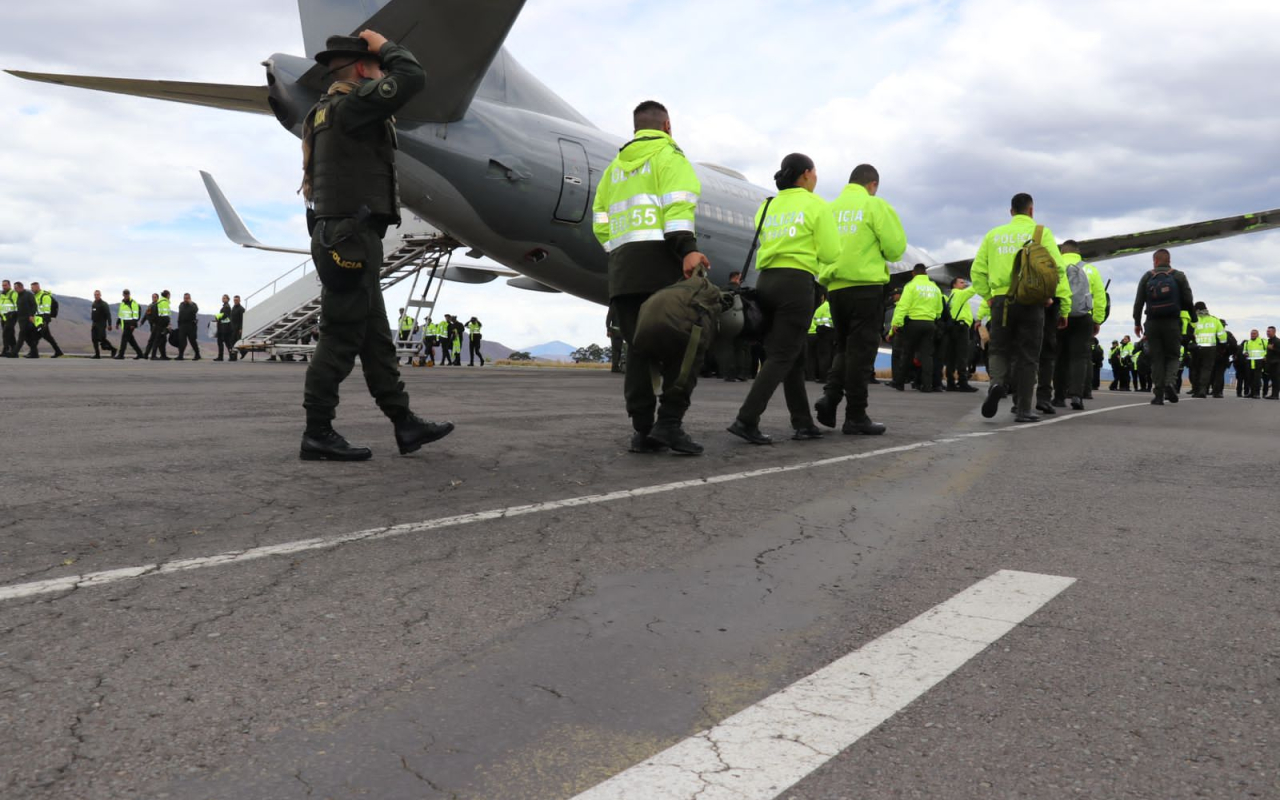 Más de 3 mil uniformados transportados por la Fuerza Aeroespacial para apoyar seguridad de jornada electoral 