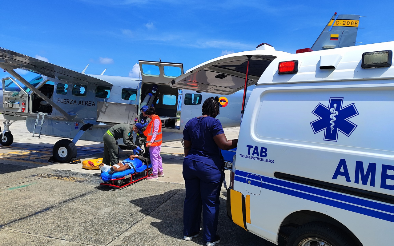 Con éxito, misión de traslado aeromédico benefició a dos pacientes en el archipiélago