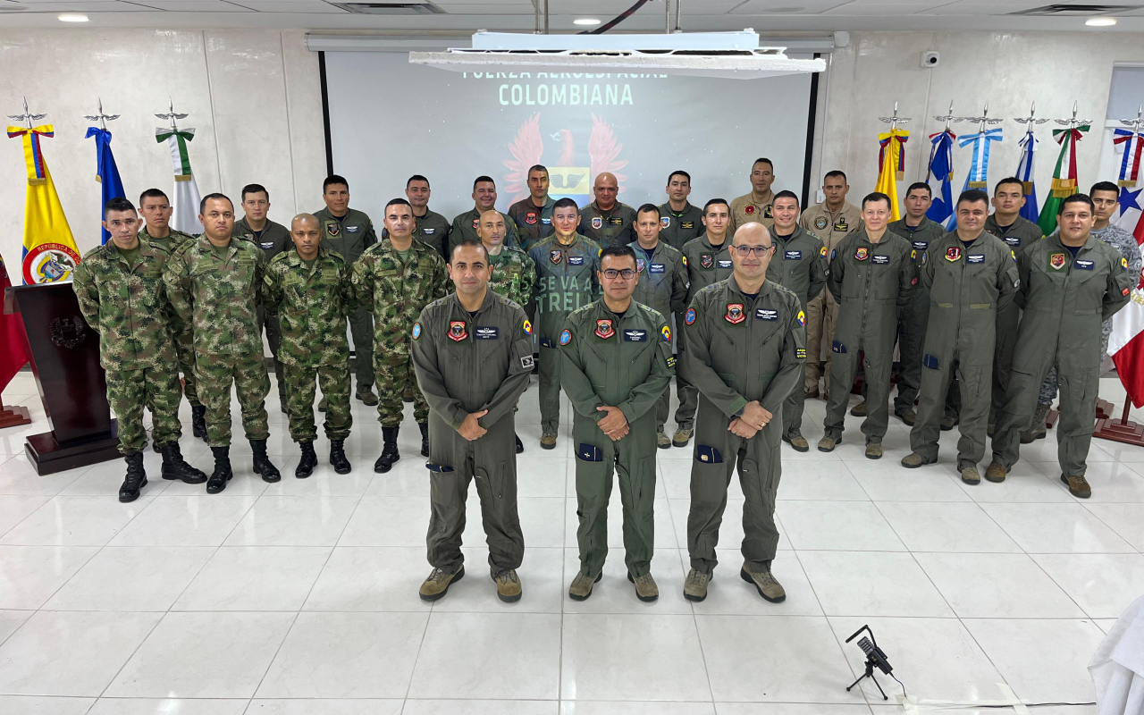 VI Seminario Internacional de Mantenimiento de Helicópteros en Melgar, Tolima