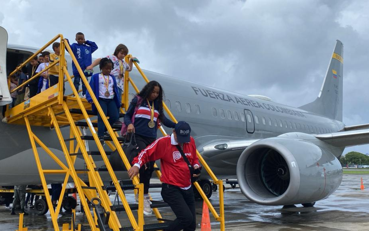 En vuelo de apoyo, regresó la delegación de Taekwondo ITF de San Andrés 