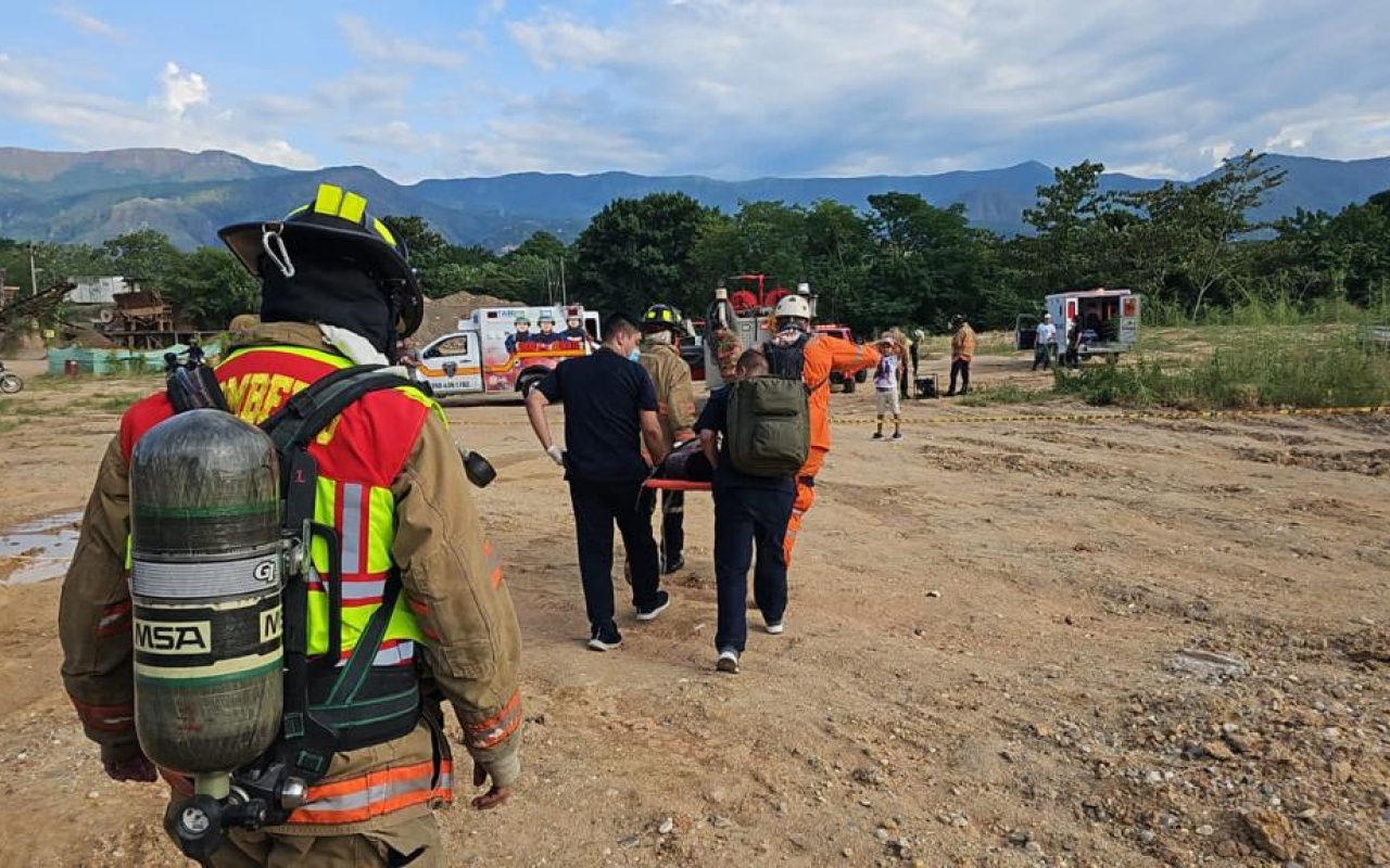 En Melgar, Tolima se realizó simulacro de emergencias y entrenamiento para la seguridad aérea