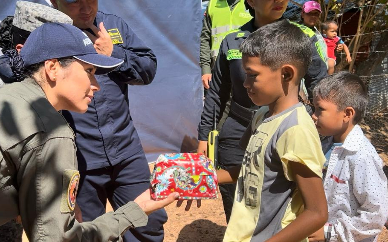 Operación Gratitud: Sembrando Sonrisas en Piedra de Custodio