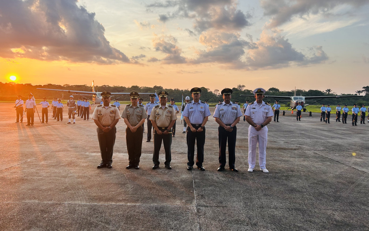 En imponente ceremonia militar, el Grupo Aéreo del Amazonas celebra su decimo tercer aniversario 