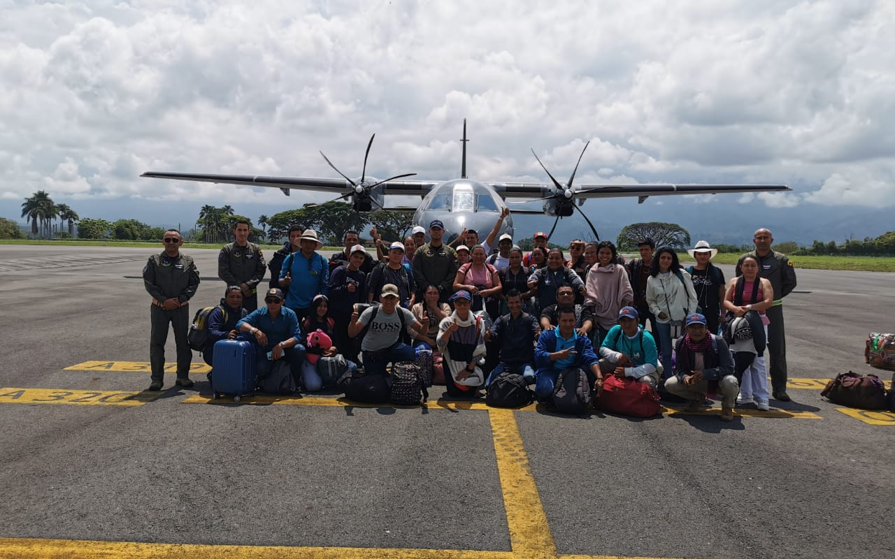 Comunidades del Oriente colombiano finalizaron capacitación en Quindío gracias a su Fuerza Aérea Colombiana